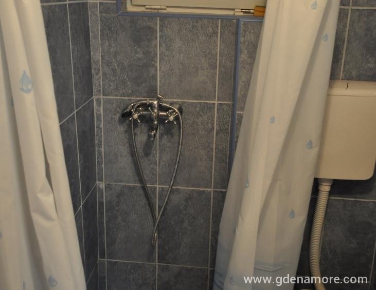 12.Wc Studio apartman br.1